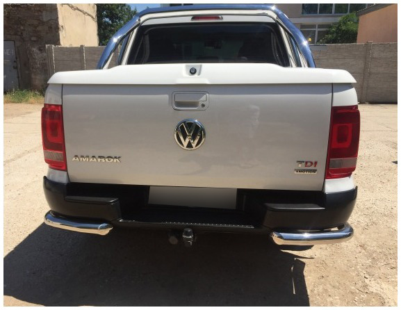 strip30-2_Volkswagen_Amarok_2013